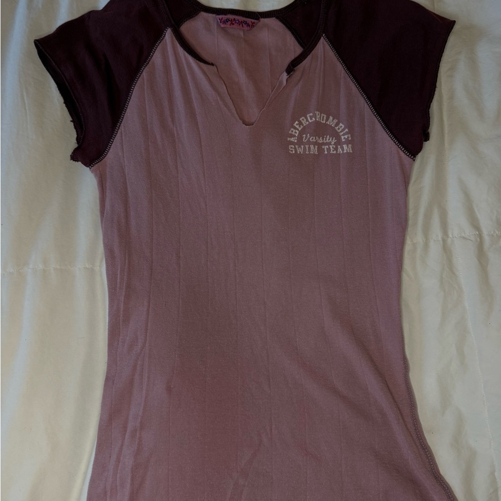 2000s Abercrombie & Fitch Women's Tee